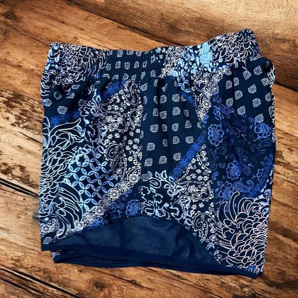 Maurices Medium Athletic Lined Pull On Short  Floral Mesh Paisley Navy Blue - Picture 5 of 12